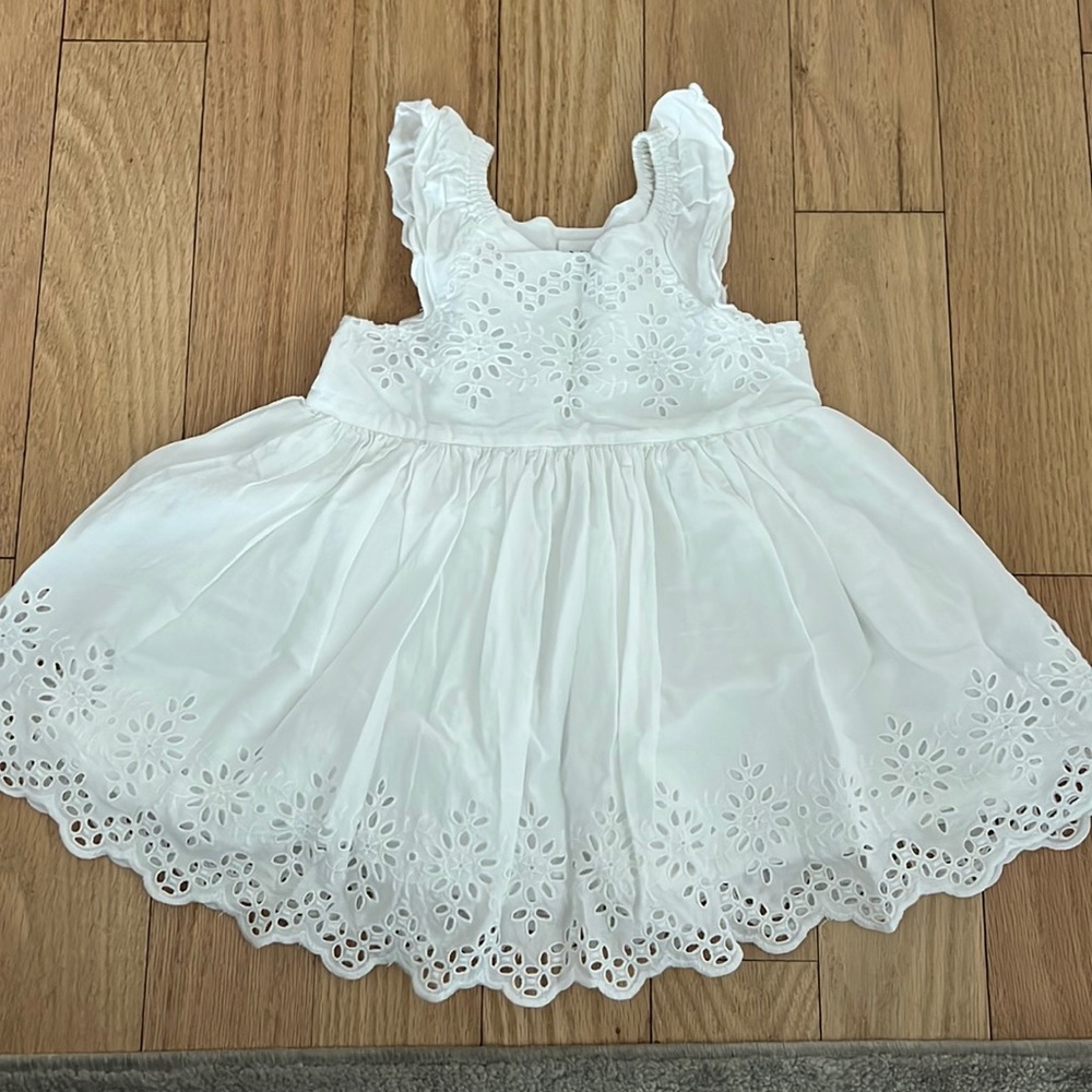 BABY GAP GIRL’ WHITE EYELET DRESS